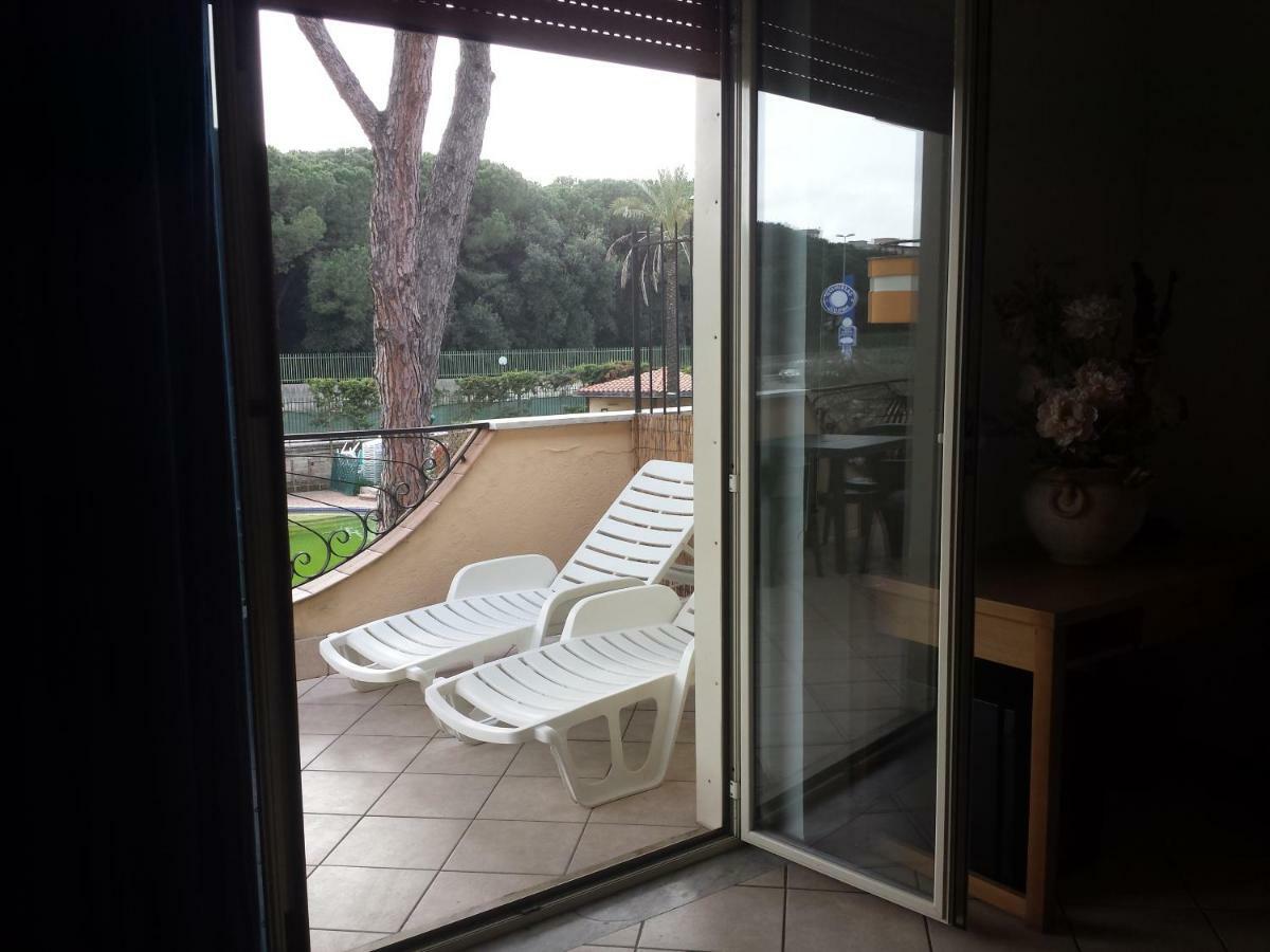 Thaire Resort Castel Volturno Exterior photo