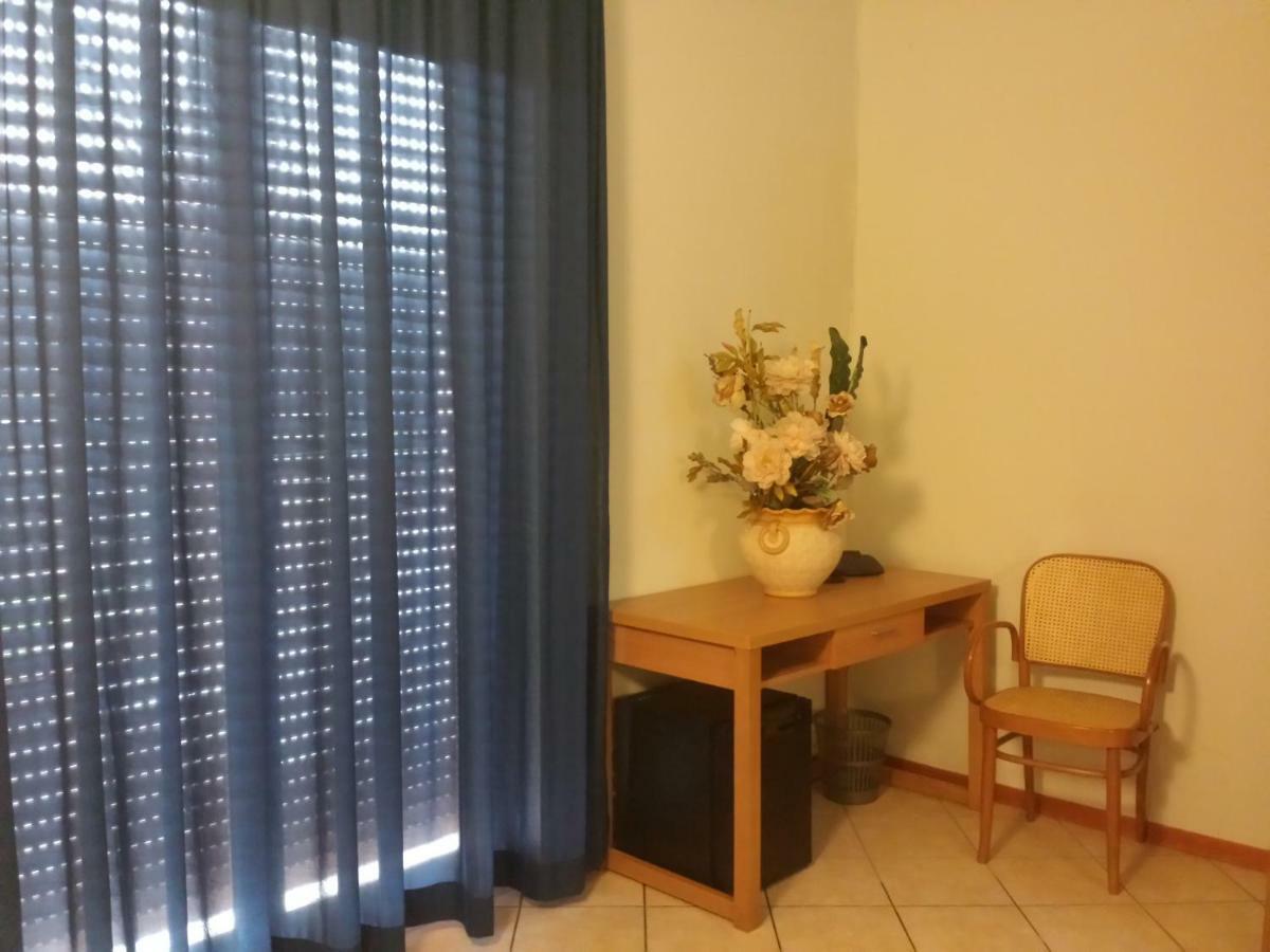 Thaire Resort Castel Volturno Exterior photo