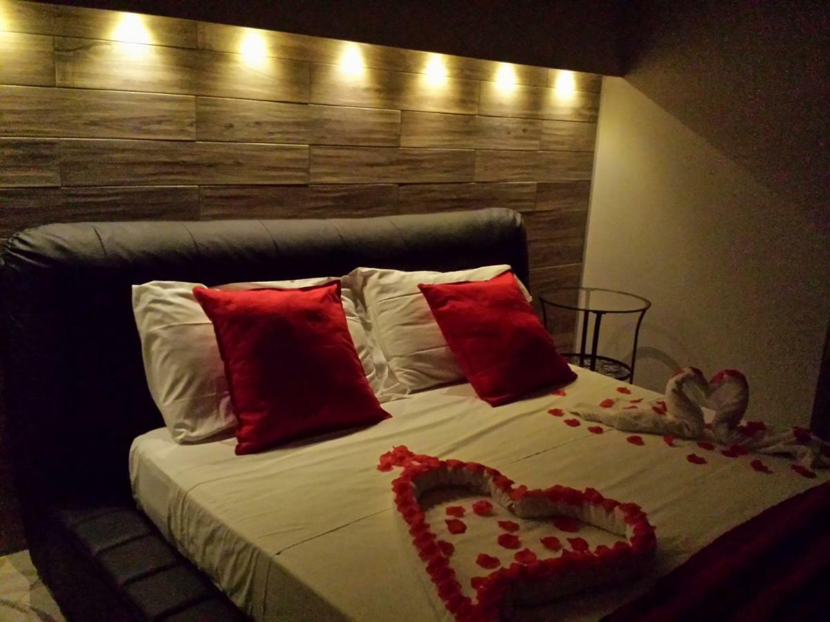 Thaire Resort Castel Volturno Exterior photo